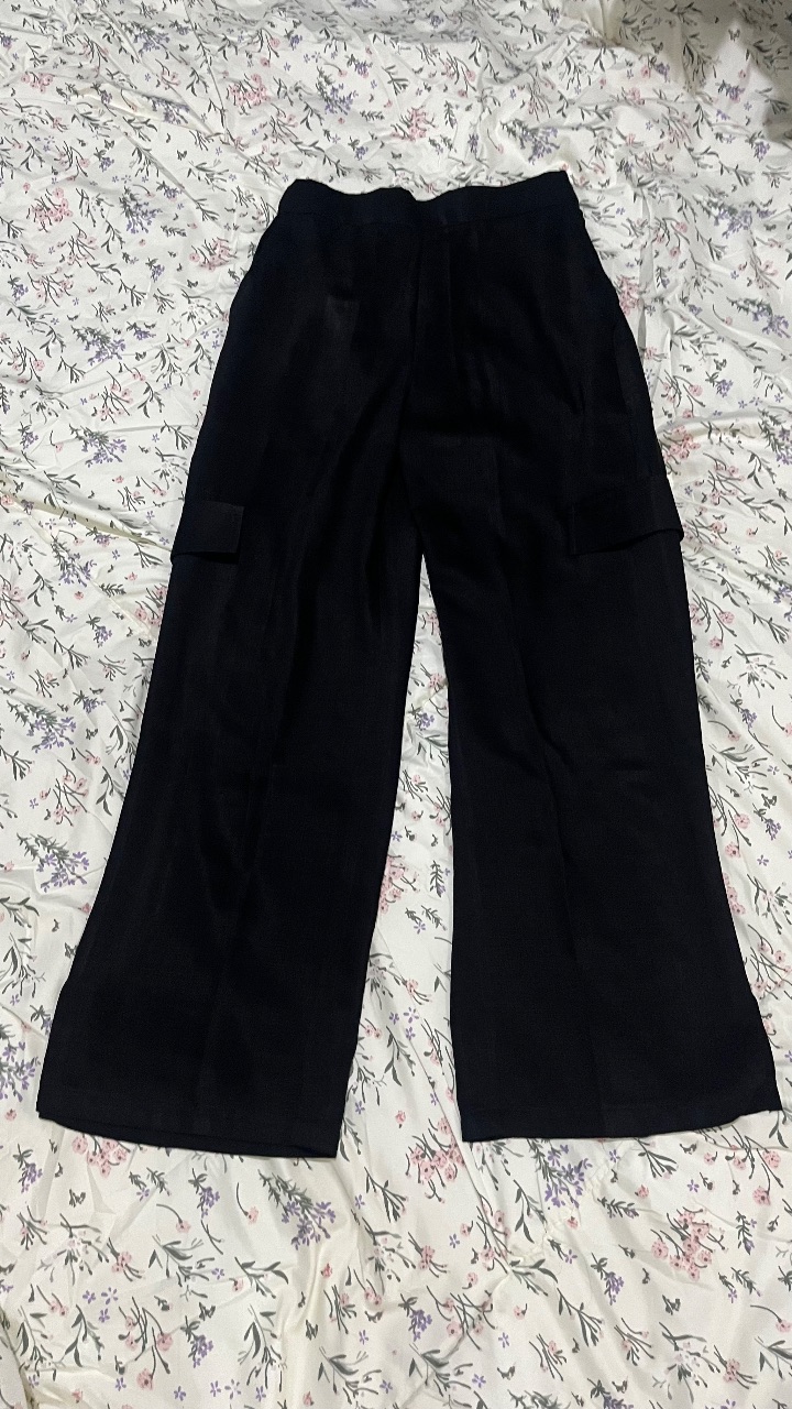celana cargo bahan hitam