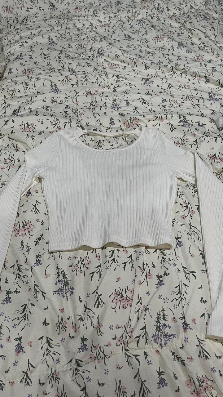 crop top backless