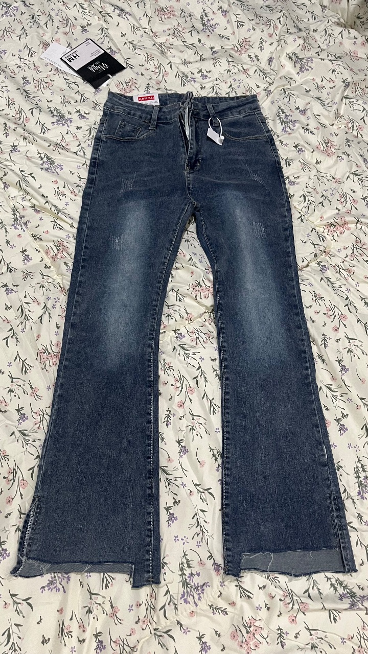 flared jeans